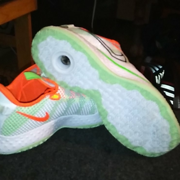 Nike PG4 Gatorade - Picture 3 of 5
